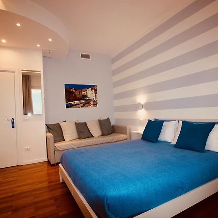 Guesthouse Il Grattacielo Sul Golfo ลาสเปเซีย ภายนอก รูปภาพ
