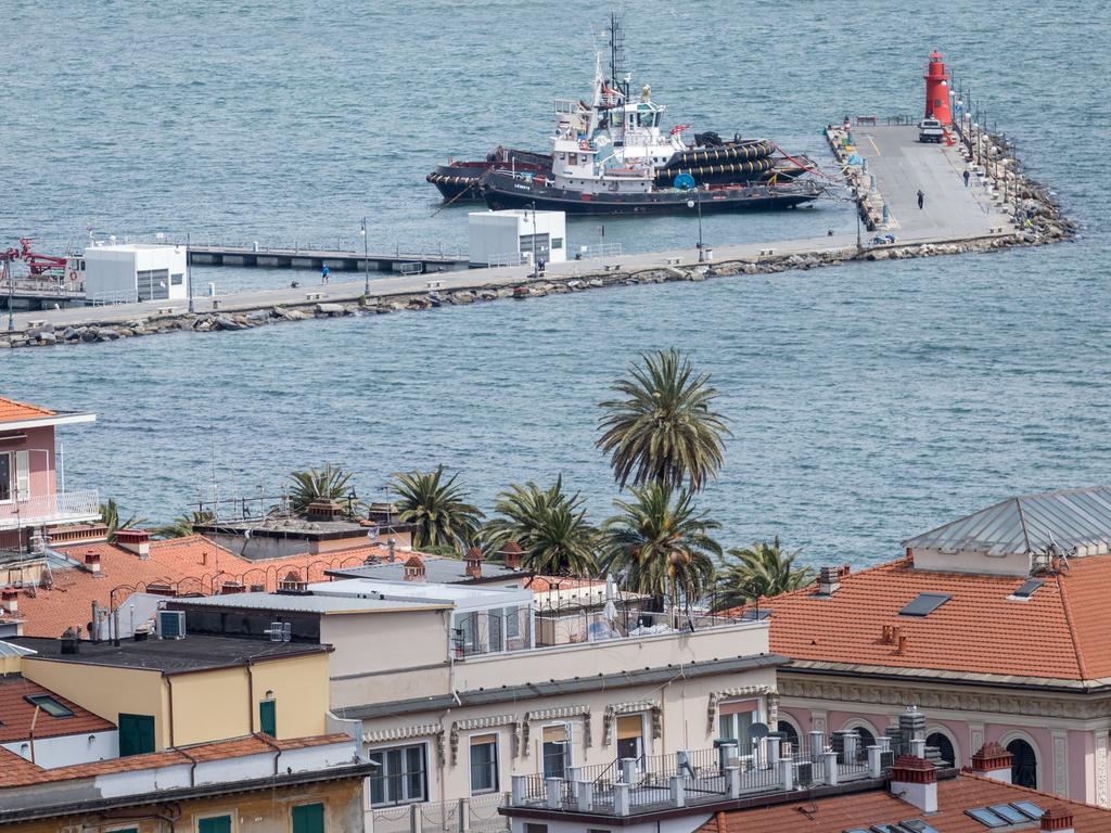 Guesthouse Il Grattacielo Sul Golfo ลาสเปเซีย ภายนอก รูปภาพ