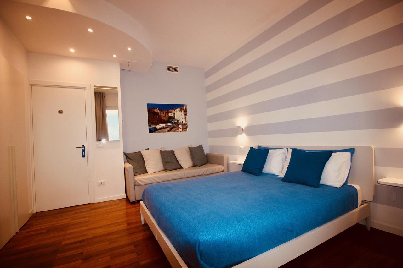 Guesthouse Il Grattacielo Sul Golfo ลาสเปเซีย ภายนอก รูปภาพ