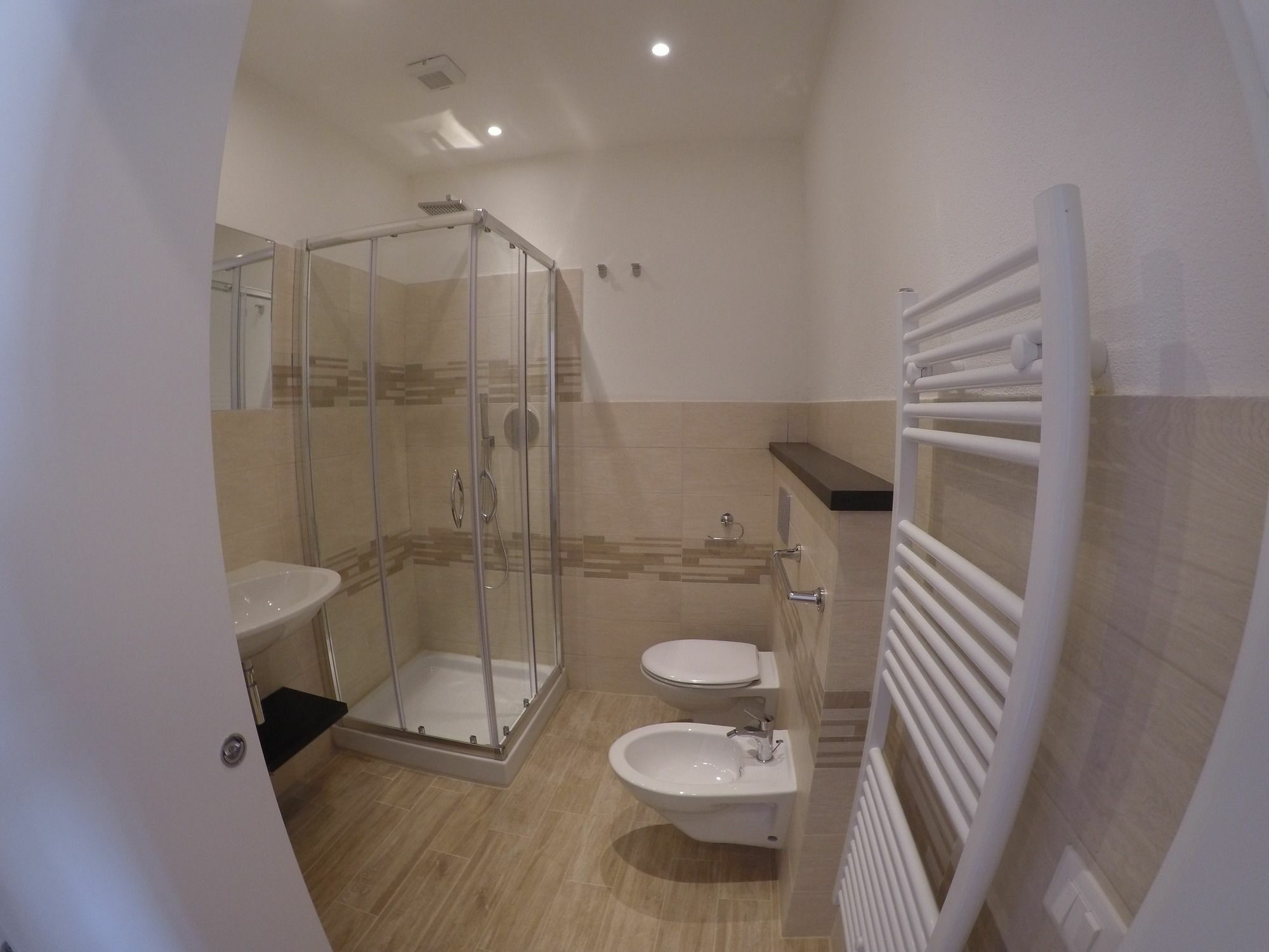 Guesthouse Il Grattacielo Sul Golfo ลาสเปเซีย ภายนอก รูปภาพ