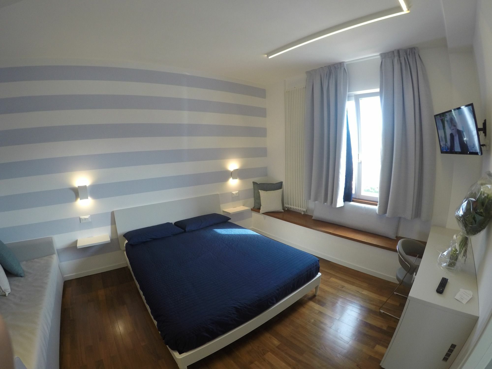 Guesthouse Il Grattacielo Sul Golfo ลาสเปเซีย ภายนอก รูปภาพ