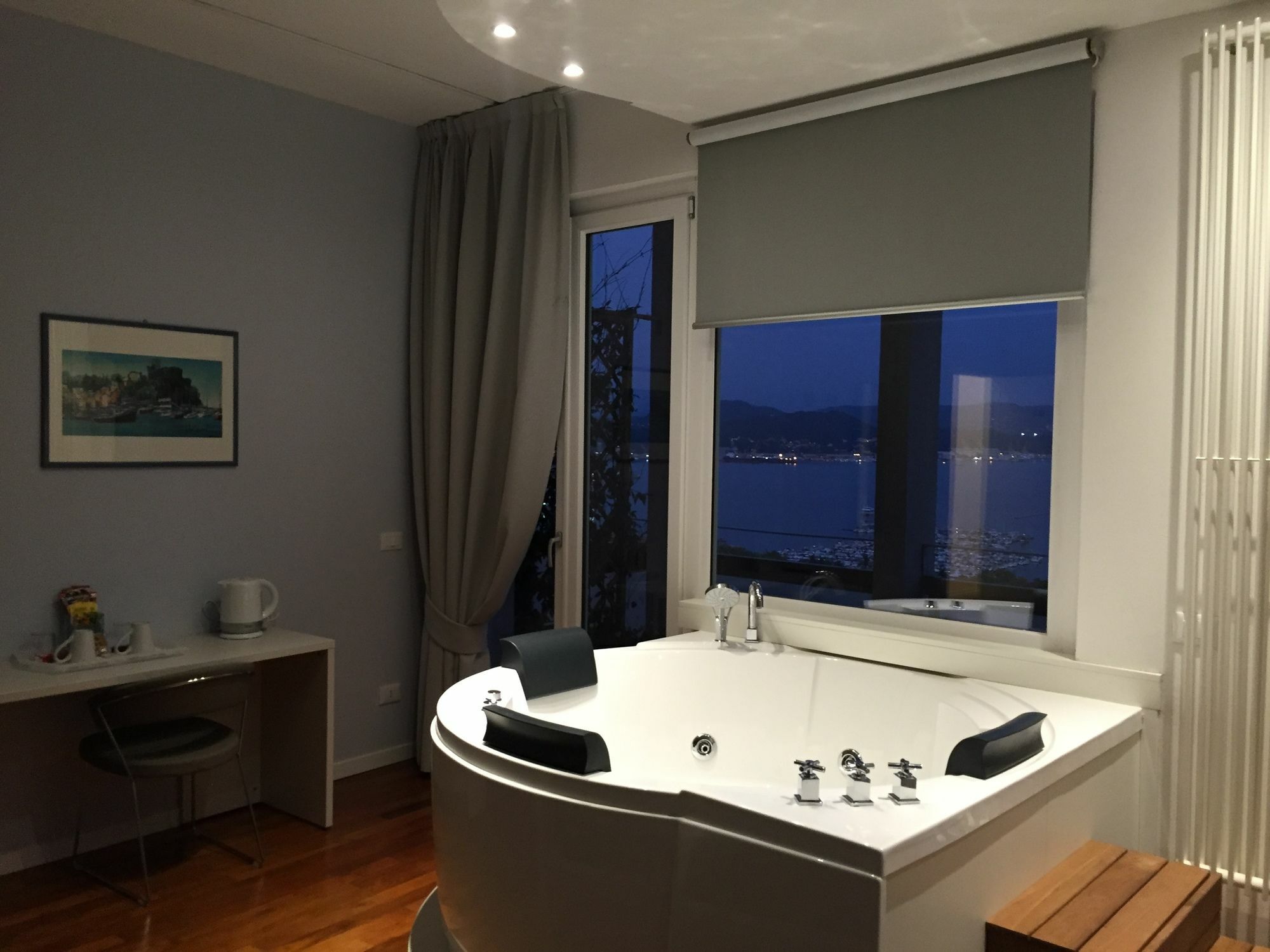 Guesthouse Il Grattacielo Sul Golfo ลาสเปเซีย ภายนอก รูปภาพ