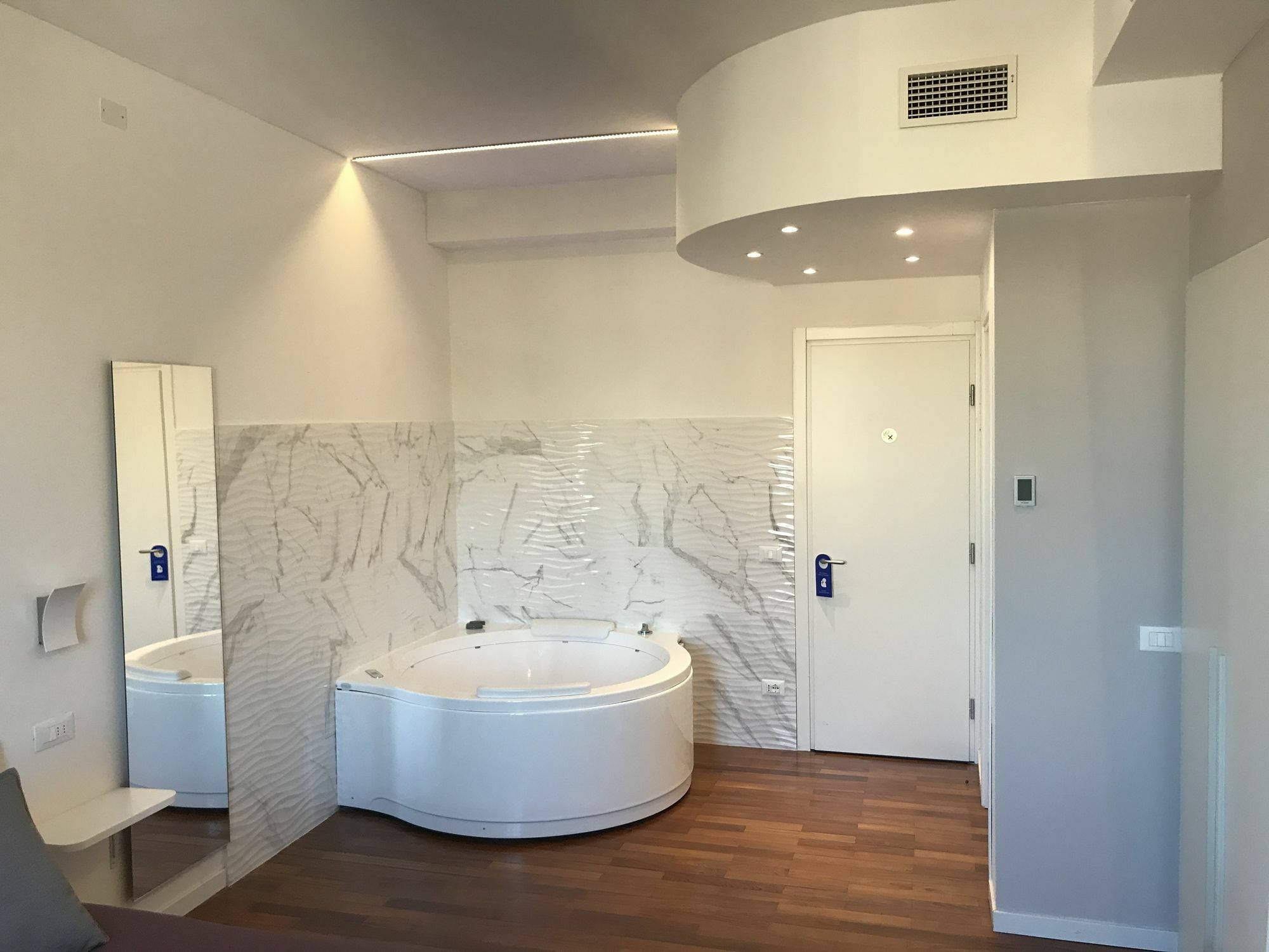 Guesthouse Il Grattacielo Sul Golfo ลาสเปเซีย ภายนอก รูปภาพ